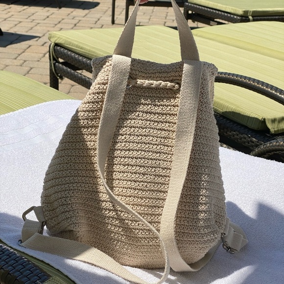 Crochet backpack - Picture 2 of 4